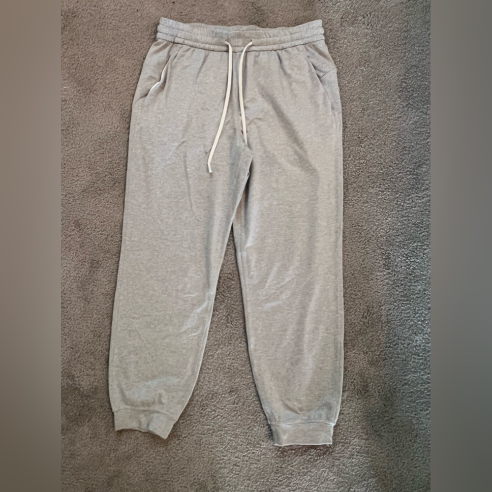 Lululemon Soft Jersey Classic Fit Mid Rise Joggers.